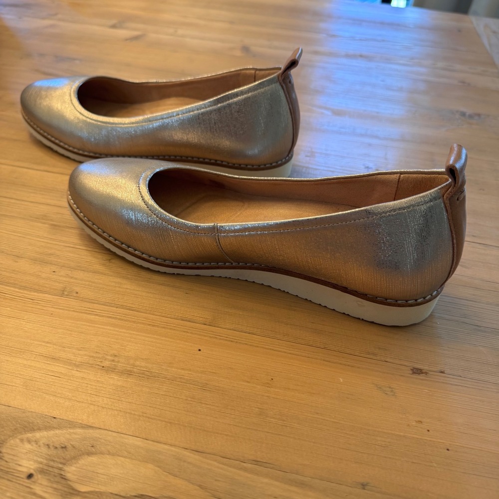 Brioso Womens Metallic Gold Leather Ballet Flats Removable Insole Size 7M